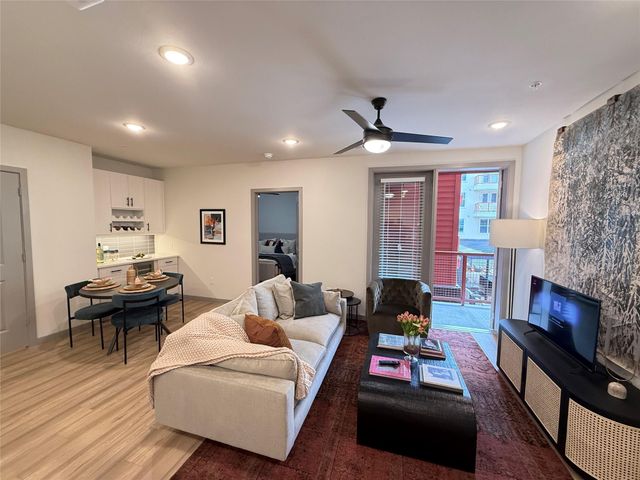 11604 Stonehollow Dr 266, Austin, TX 78758