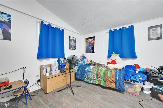 636 SNYDER ST, Pottsville, PA 17901