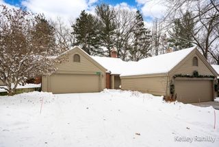 6587 Waybridge Drive Se, Cascade Twp, MI 49546