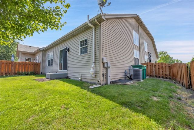 13531 S Golden Eagle Circle, Plainfield, IL 60544