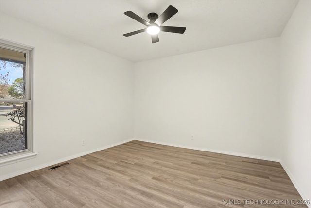 6803 S 77th East Avenue, Tulsa, OK 74133