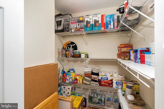 350 LEONARD AVE, Hamilton, NJ 08619