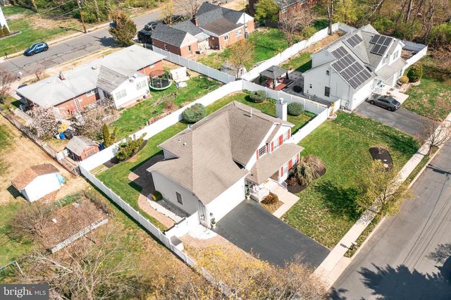 350 LEONARD AVE, Hamilton, NJ 08619