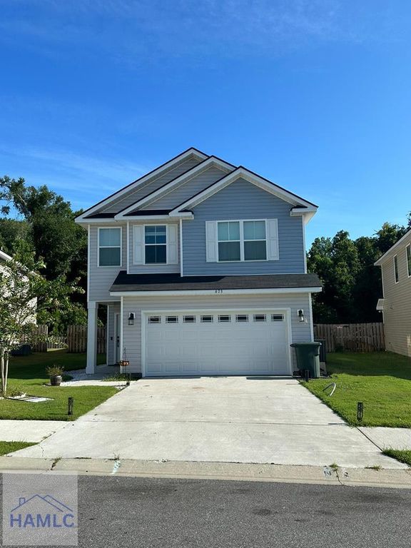 673 Fairview Circle, Hinesville, GA 31313