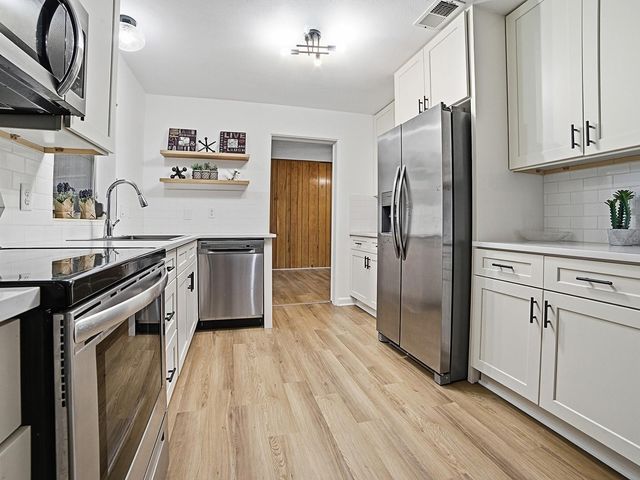 2269 SOUTHLAND ROAD, Mount Dora, FL 32757