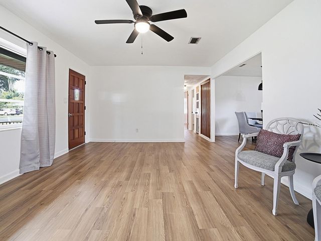 2269 SOUTHLAND ROAD, Mount Dora, FL 32757