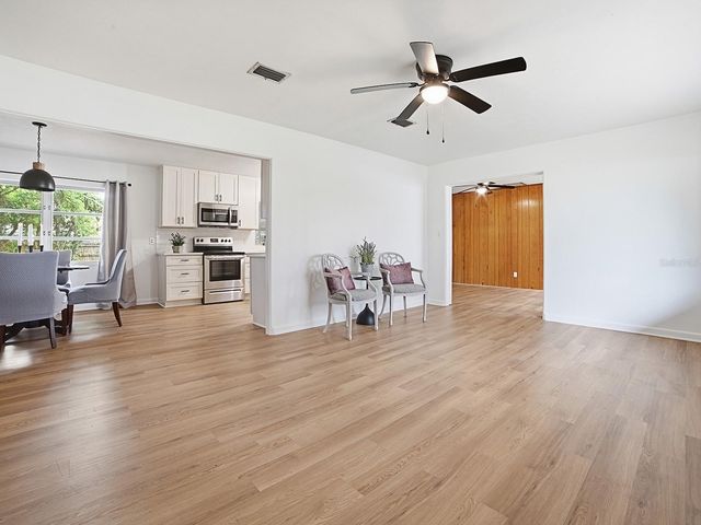 2269 SOUTHLAND ROAD, Mount Dora, FL 32757