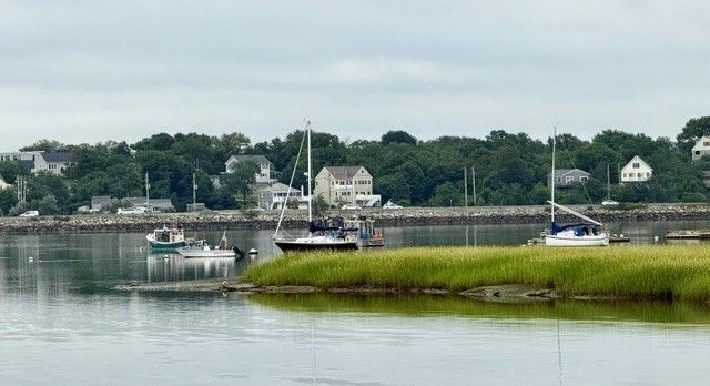 3 Moreland Avenue, Hull, MA 02045