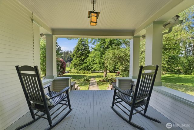 20015 NE 50th Street, Redmond, WA 98053