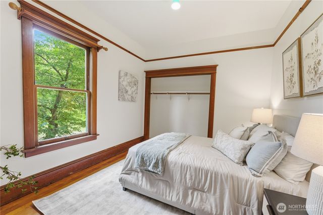 20015 NE 50th Street, Redmond, WA 98053