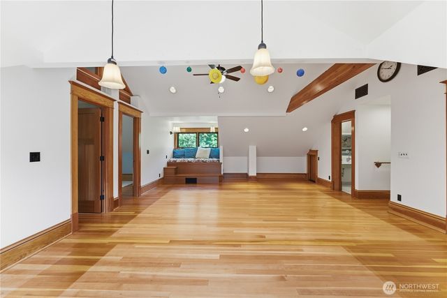 20015 NE 50th Street, Redmond, WA 98053