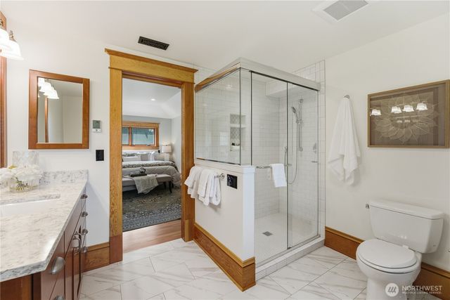 20015 NE 50th Street, Redmond, WA 98053
