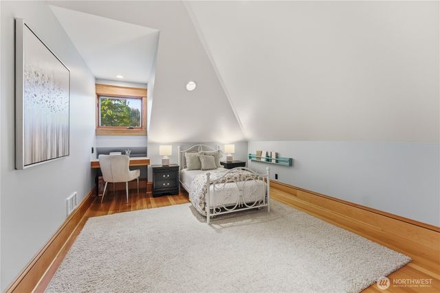 20015 NE 50th Street, Redmond, WA 98053