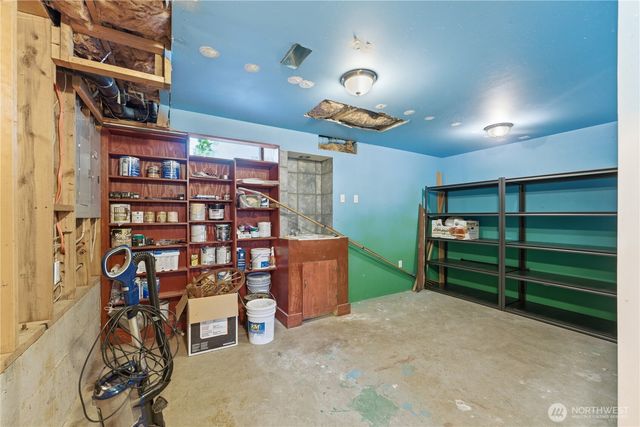 20015 NE 50th Street, Redmond, WA 98053
