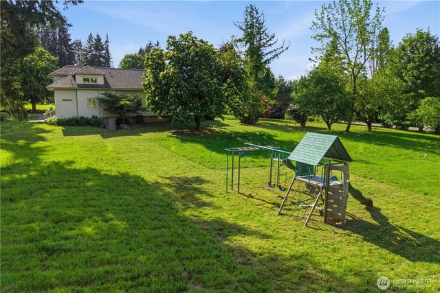 20015 NE 50th Street, Redmond, WA 98053