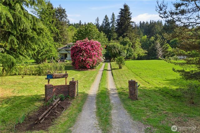 20015 NE 50th Street, Redmond, WA 98053