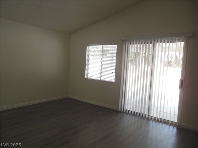 3305 Surfline Drive, Las Vegas, NV 89117