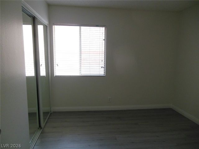 3305 Surfline Drive, Las Vegas, NV 89117