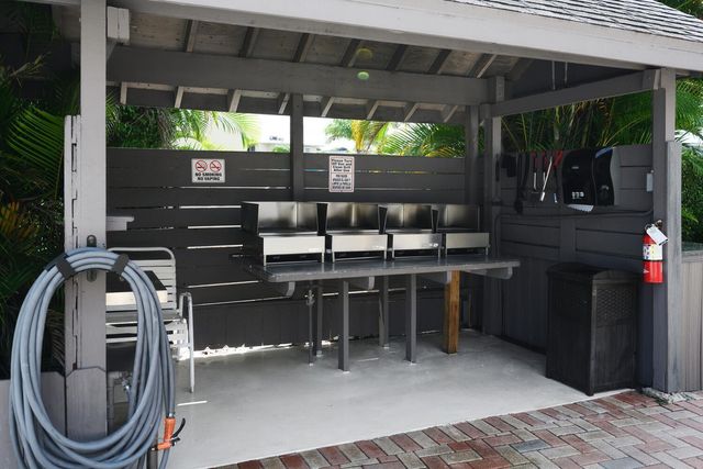2534 Garden Drive S 203, Lake Worth, FL 33461
