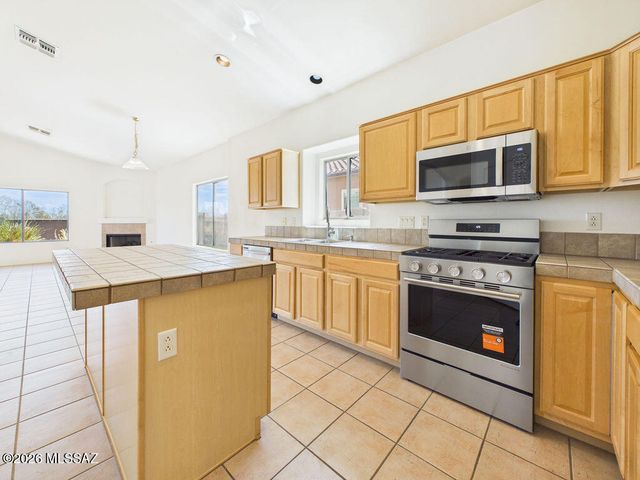 6074 W Millay Street, Tucson, AZ 85743