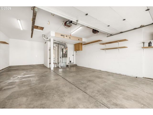 14428 BRITTANY Ter, Oregon City, OR 97045
