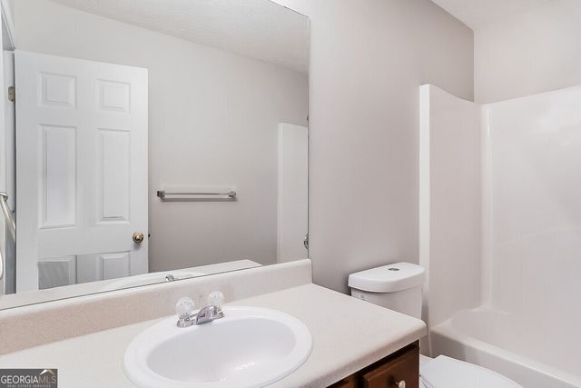 95 Golden Pine Road, Austell, GA 30168