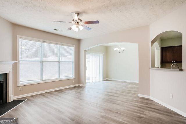 95 Golden Pine Road, Austell, GA 30168