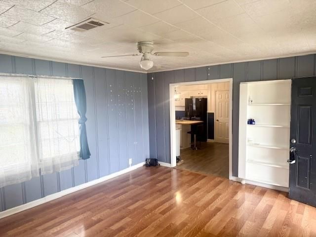 2372 VALLEY Street, Mansura, LA 71350