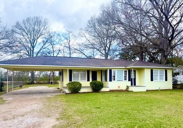 2372 VALLEY Street, Mansura, LA 71350