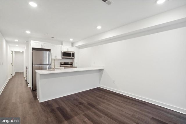 4021 HAVERFORD AVE, Philadelphia, PA 19104