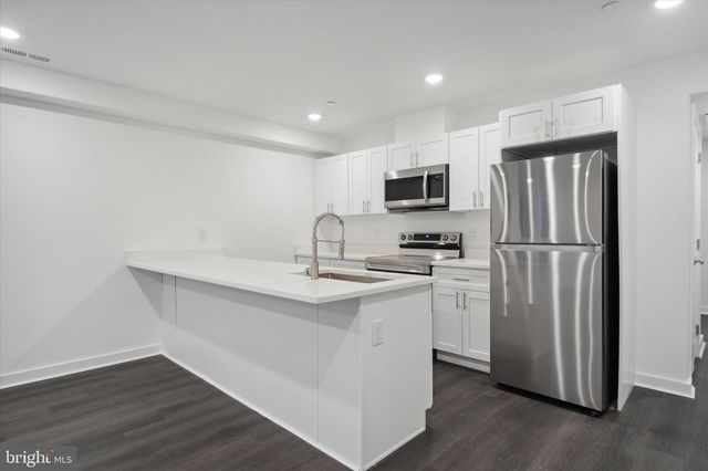 4021 HAVERFORD AVE, Philadelphia, PA 19104