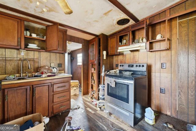 181 Rockwood Lane, Locust Grove, GA 30248