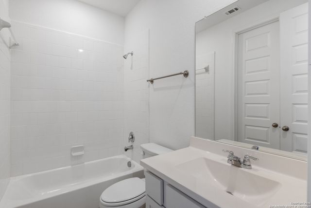 1523 Balcones Fault, New Braunfels, TX 78132