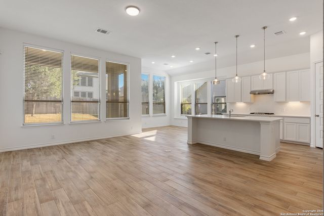 1523 Balcones Fault, New Braunfels, TX 78132