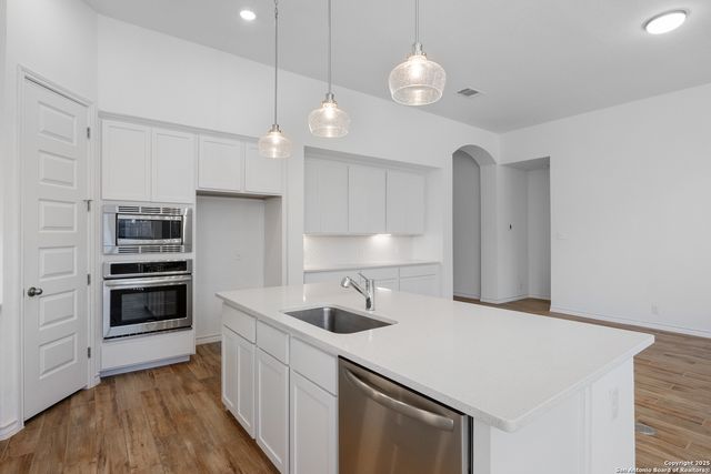 1523 Balcones Fault, New Braunfels, TX 78132