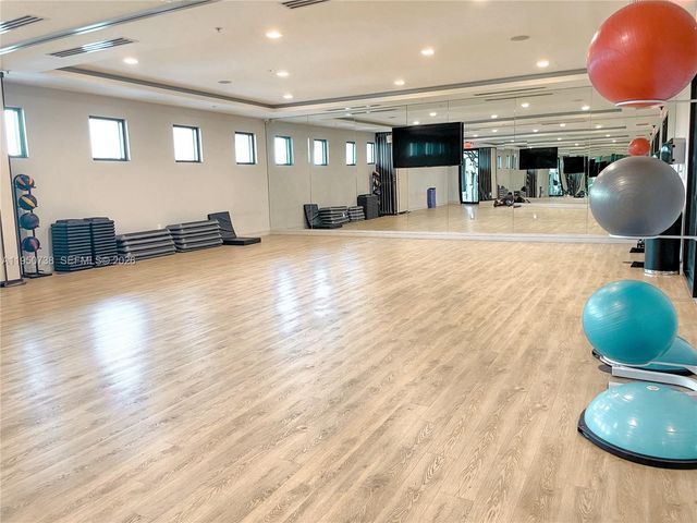 8031 NW 104th Ave 5, Doral, FL 33178