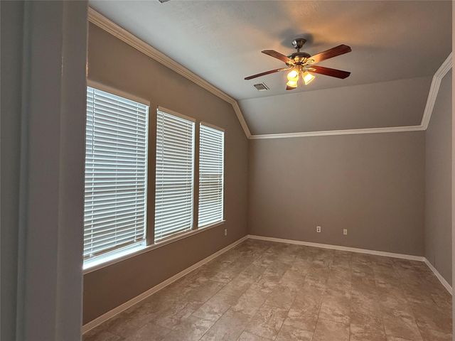 16126 Saxon Hollow Lane, Houston, TX 77084