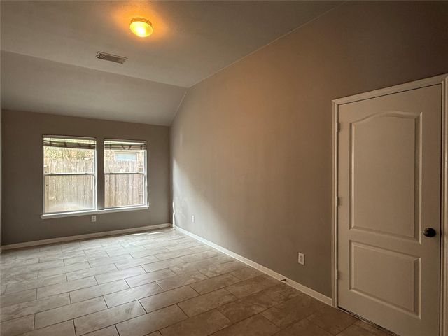 16126 Saxon Hollow Lane, Houston, TX 77084
