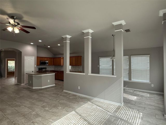 16126 Saxon Hollow Lane, Houston, TX 77084