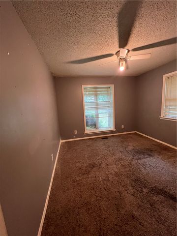 145 High Acres Drive, Russellville, AR 72802