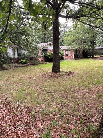 145 High Acres Drive, Russellville, AR 72802