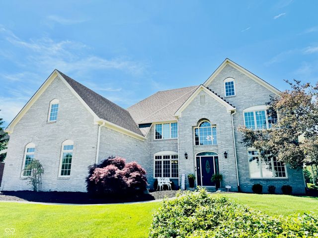 11752 Skyhawk Court, Fishers, IN 46037