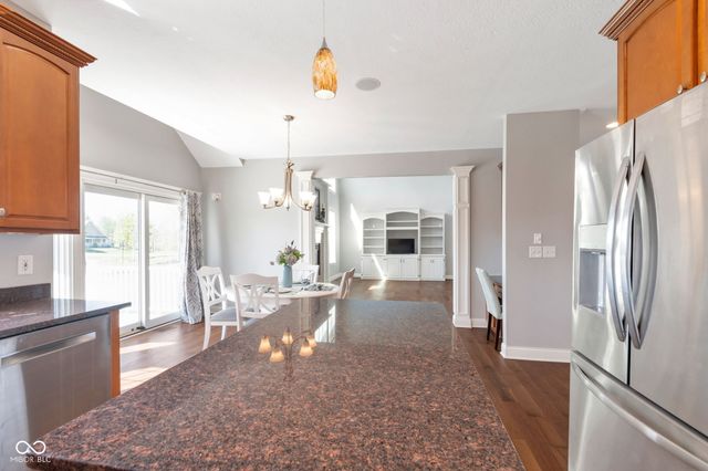 11752 Skyhawk Court, Fishers, IN 46037