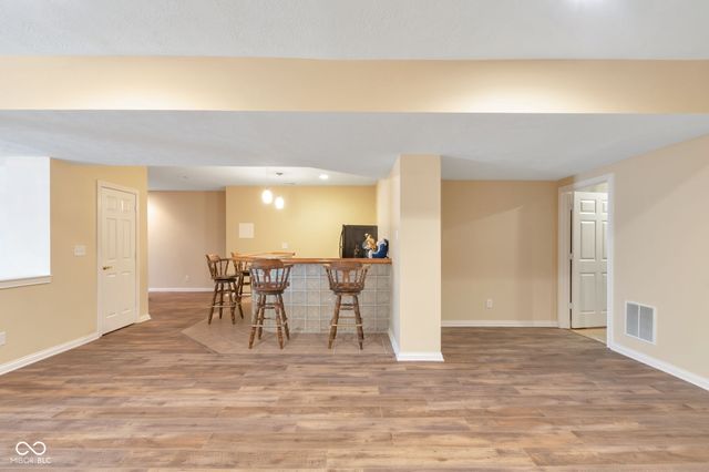 11752 Skyhawk Court, Fishers, IN 46037