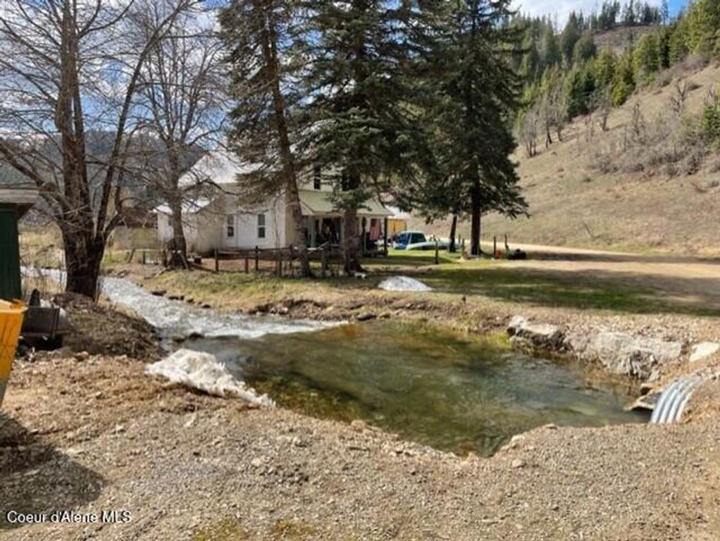 12412 ST JOE RIVER RD, St. Maries, ID 83861 photo 11