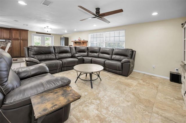 9351 DELRAY DRIVE, New Port Richey, FL 34654