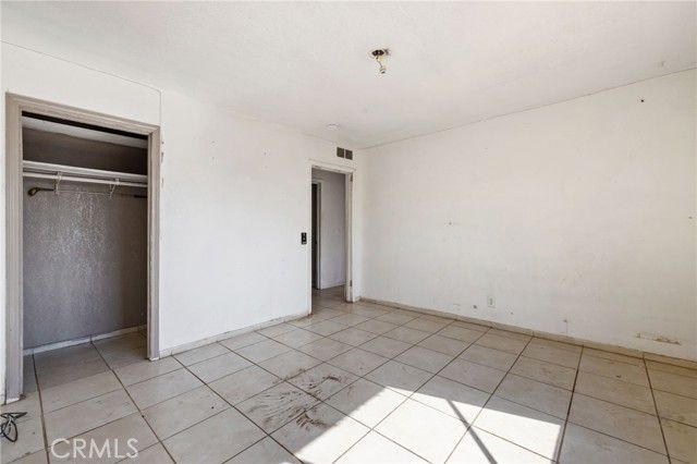 1692 N Beverly, Porterville, CA 93257