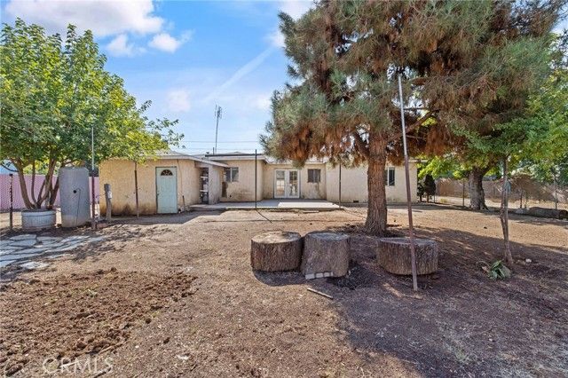 1692 N Beverly, Porterville, CA 93257