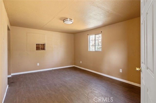 1692 N Beverly, Porterville, CA 93257