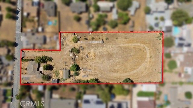 1692 N Beverly, Porterville, CA 93257